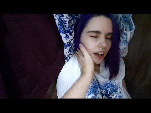❤️ Hittade min syster i garderoben och hjälpte henne att komma ☑ Fuckvideo at us sv.xxxnd-com.ru ❌❤